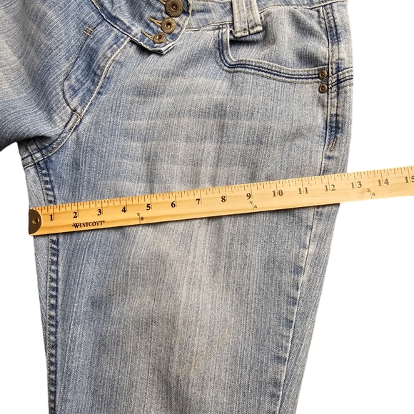 Village Jeans for women - Picture 3 of 13